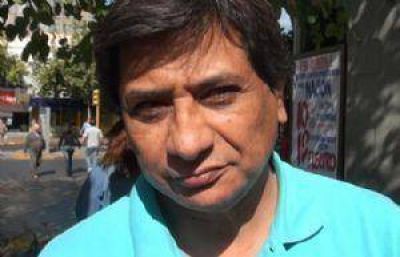 Flores: "Quien no est� cumpliendo con servicios m�nimos es Salud P�blica"