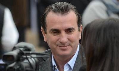 Francisco P�rez sale de gira y busca potenciar su imagen internacional