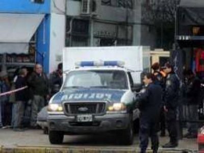 Z�rate: Mataron a hijo de pareja de polic�as bonaerenses