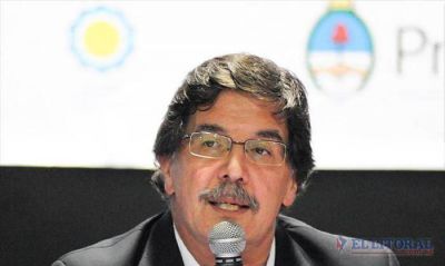 Por las netbooks, llega Sileoni a Corrientes y lo recibir�n Colombi y Camau