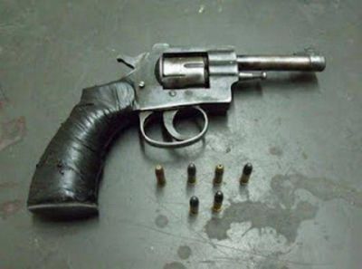 Detuvieron a dos menores con un arma de fuego