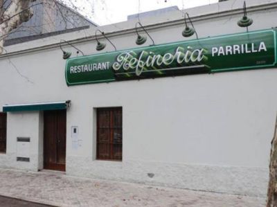 Asaltaron un restaurante donde cenaban Fito P�ez y el diputado Juan Carlos Zabalza