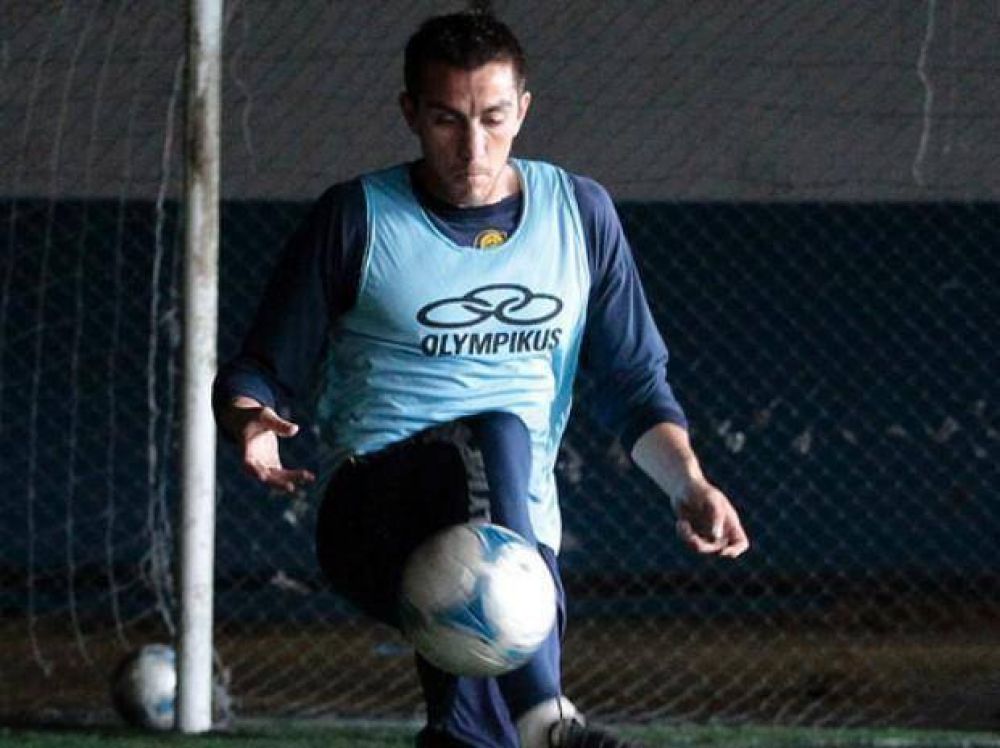 Casteglione: "Deb�amos ganar para agarrar confianza y empezar a soltarnos"