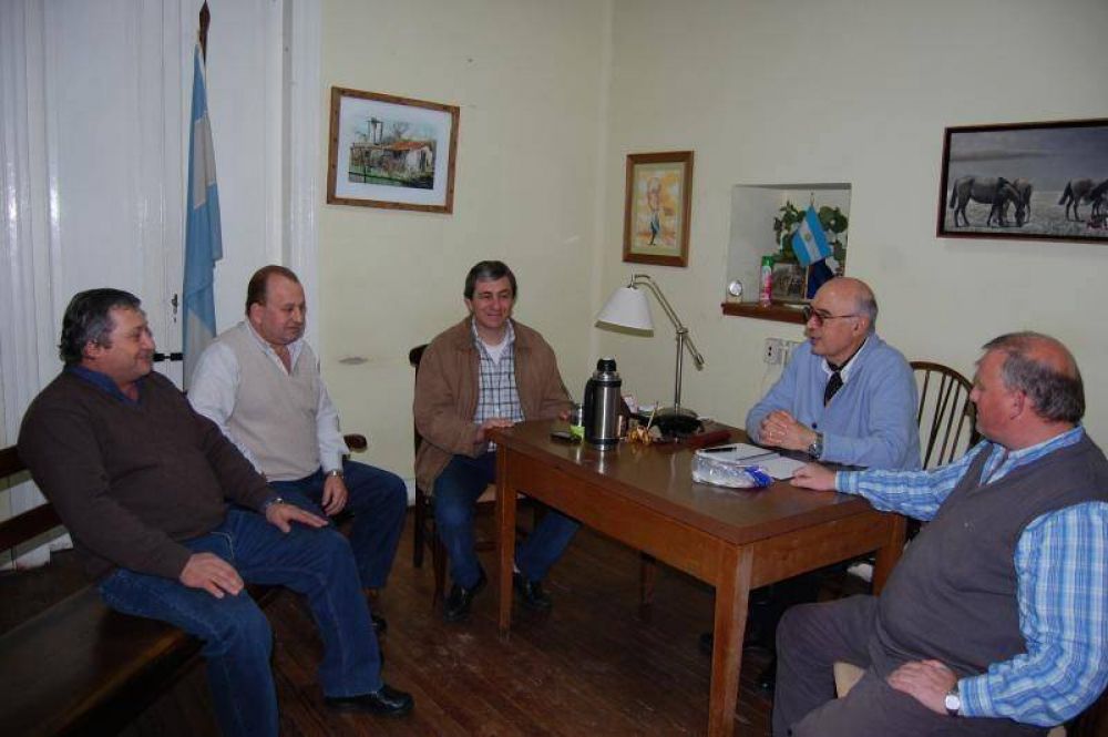 Gorosito se reuni� con funcionarios municipales por el tema h�drico