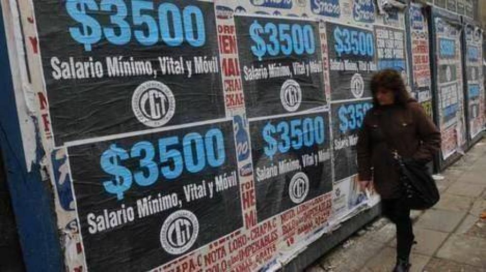 Moyano empapel� la Ciudad con su reclamo por un salario m�nimo de $ 3.500