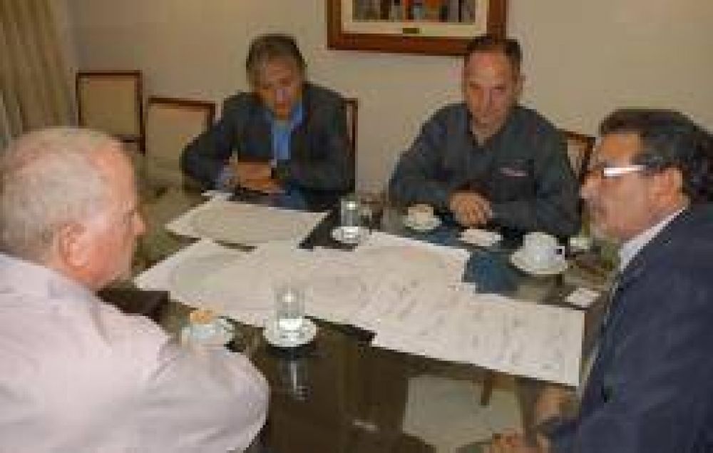 Beder Herrera confirm� que La Rioja tendr� su estadio �Superdomo�