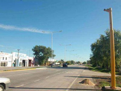 El primero se est� instalando en Salva y la 34: Comenzaron con la colocaci�n de los sem�foros en la Ruta 34