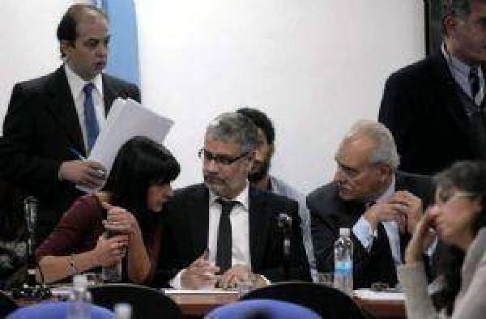 Ciccone: seis diputados mendocinos, en contra