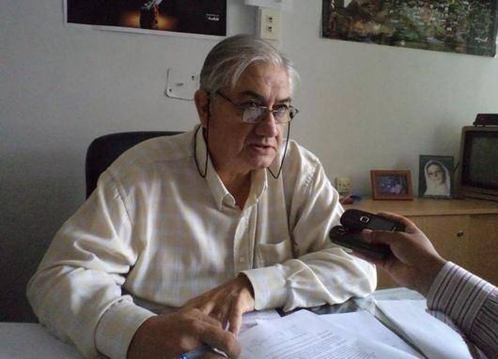 Concejal manifest� que "hay un congelamiento de los subsidios al transporte"