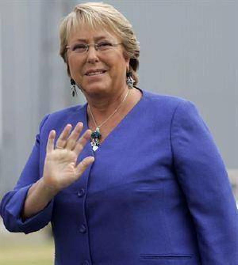 Bachelet se afirma como una candidata casi invencible
