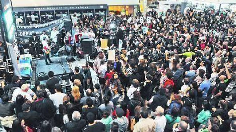 Los familiares de las v�ctimas, duros con el Gobierno y TBA
