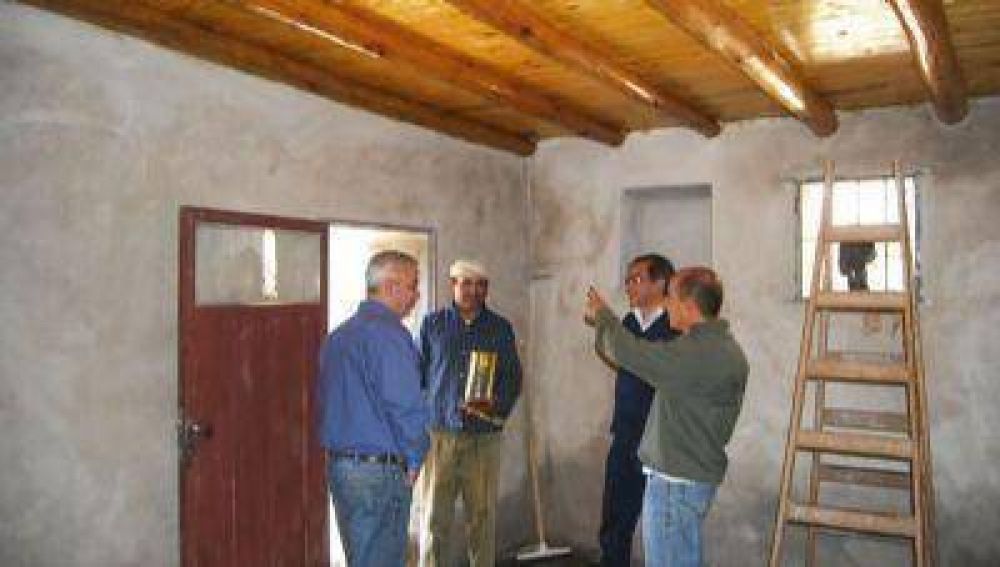 Pobladores de la Sierra de Tuan� acceden a una vivienda digna