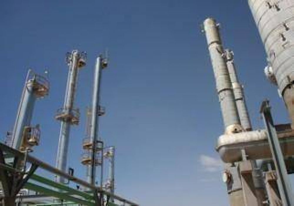 El Grupo M�s Energ�a pone en marcha su nueva refiner�a en Plaza Huincul 