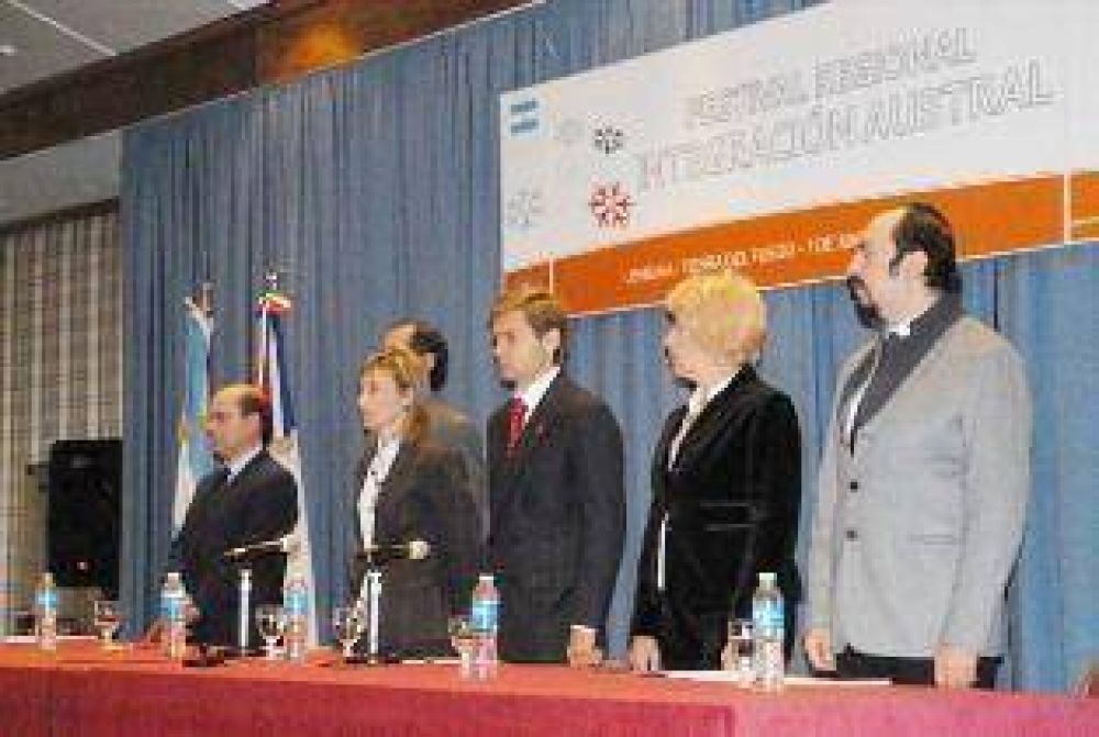 Se lanz� el Festival Regional Integraci�n Austral.