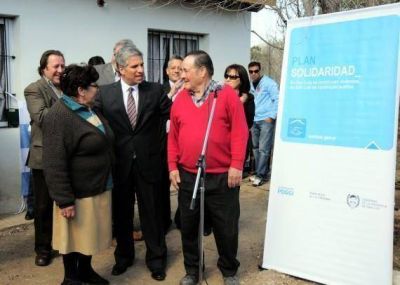 Justicia social: El Gobernador entreg� una vivienda a un trabajador de Inclusi�n Social de El Trapiche
