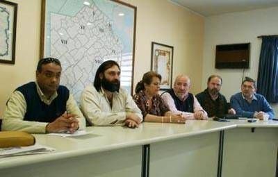 Expectativa de los gremios docentes por la reuni�n de esta tarde con De Luc�a
