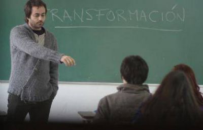 Setecientas personas asistieron a la proyecci�n de �La Educaci�n prohibida�