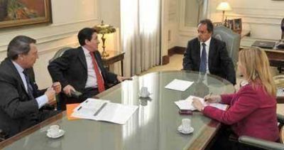 El Gobernador Scioli, Casal y D�az P�rez por m�s seguridad en el municipio de Lan�s