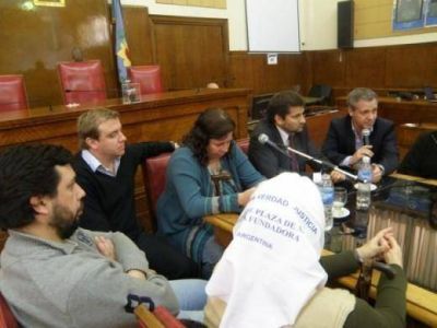 Emotivo acto recordatorio de la Masacre de Trelew
