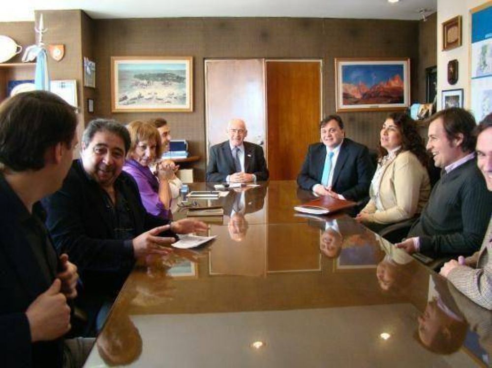 Gestiones del sector tur�stico de El Calafate ante el Ministerio de Turismo de la Naci�n
