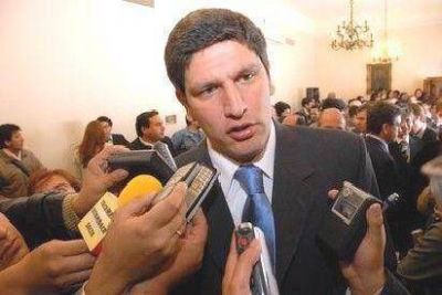 Silva: �La gente decidi� seguir viviendo con dignidad�