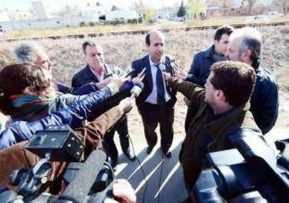 Parquizar�n al costado de las v�as 