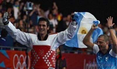 �Sebasti�n s�lo piensa en la pol�tica deportiva y Rio 2016�