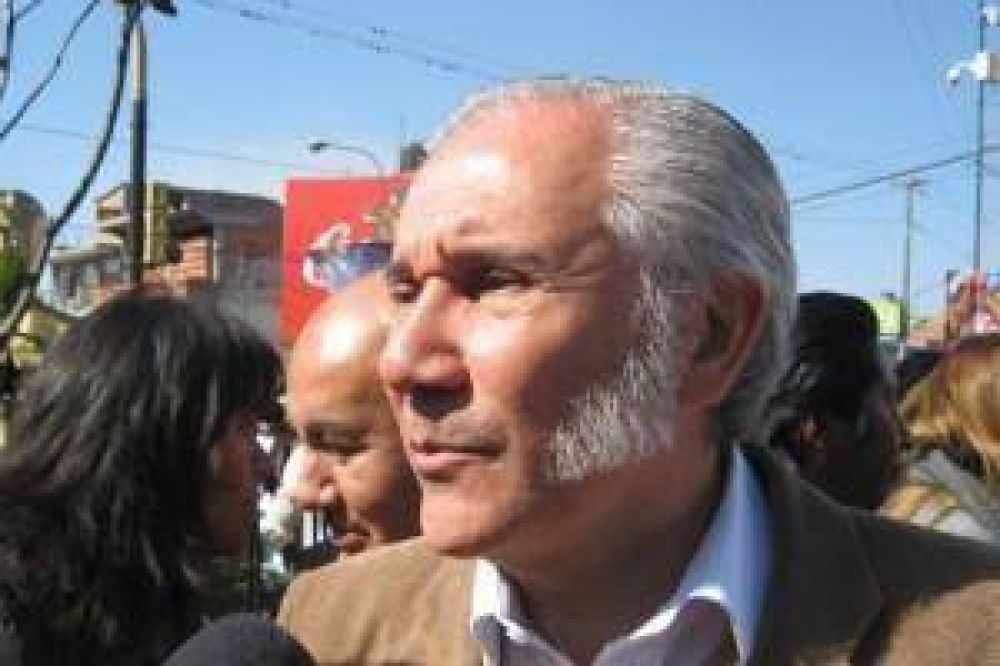  Barrionuevo: La expropiaci�n de Ciccone no le costar�a nada al Estado Nacional