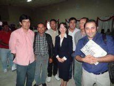 Impulsan un programa de fomento ganadero para peque�os productores chaque�os