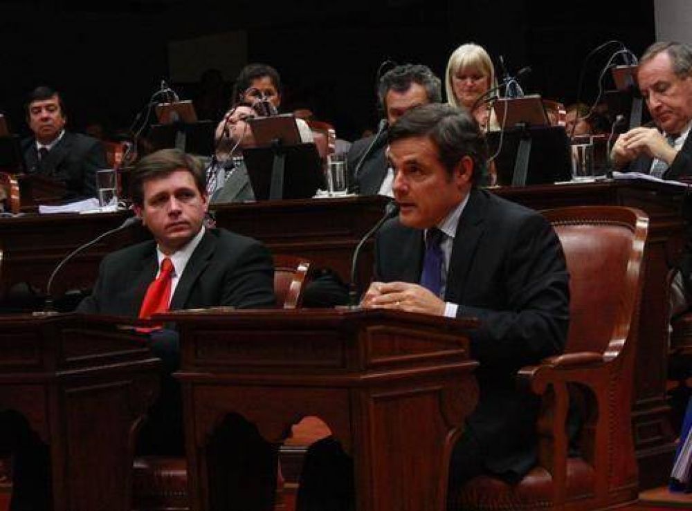 Misiones reclamar� el dominio sobre islas en el r�o Paran�