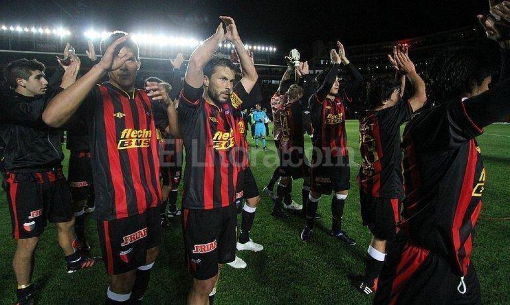 Col�n gan� de la mano de los pibes