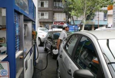 El Sindicato Petrolero de C�rdoba lanz� un paro de 24 horas para el martes