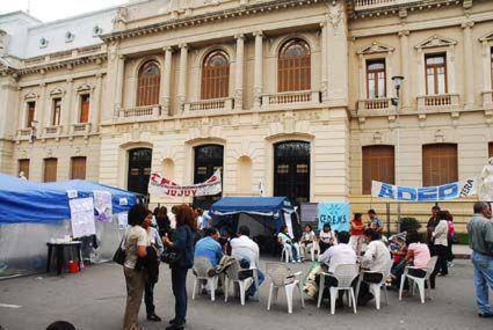 Cedems reanuda hoy el paro por 72 horas Sigue el conflicto salarial 