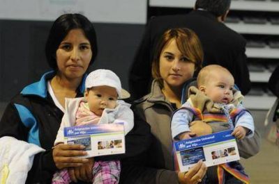 Desde la Provincia fijaron nuevos topes para percibir las asignaciones por hijo