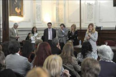 Nora De Lucia: la educaci�n es la herramienta m�s potente para quitar desigualdades