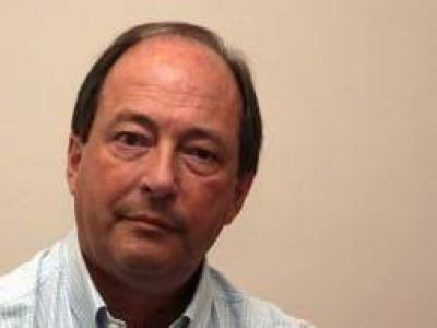 Sanz: "Tenemos que cumplir la reforma de 1994, no pensar en una nueva reforma"