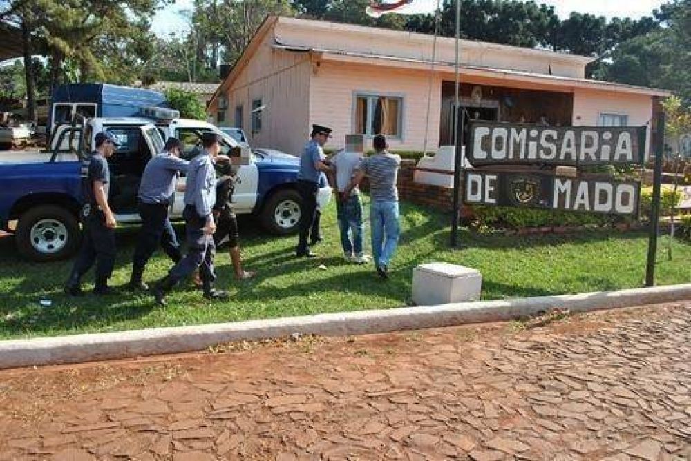 Detuvieron en Puerto Mado a dos j�venes que habr�an robado a mano armada en un colectivo