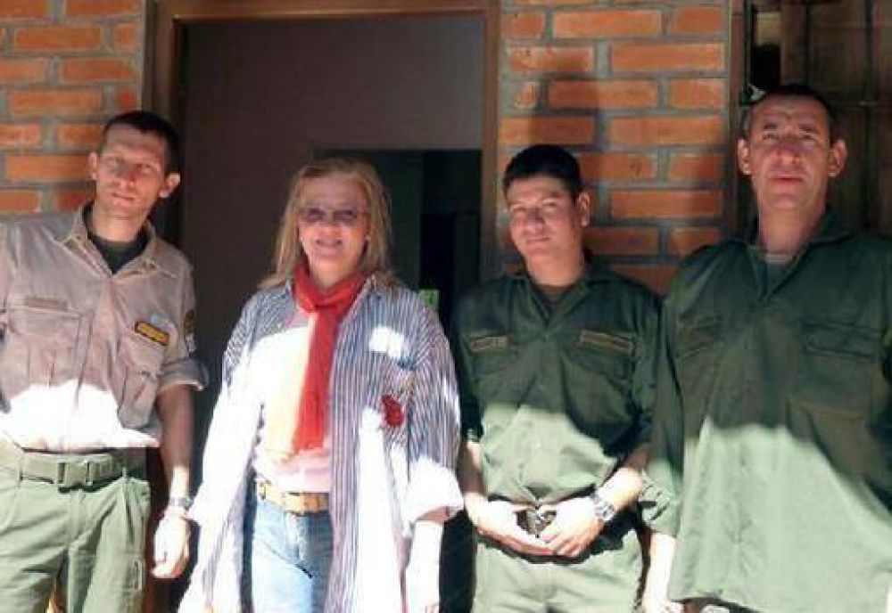 La ministra de Ecolog�a visita parques provinciales