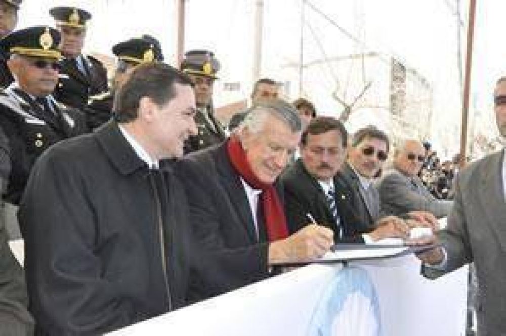 Festejo con obras millonarias 