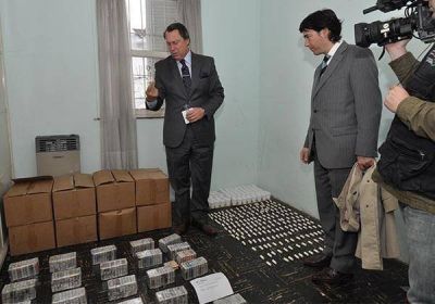 Hallan una cocina de coca�na y secuestran unos 63 kilos de droga