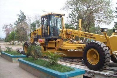 Nueva motoniveladora para la Municipalidad de Cmte. Fontana