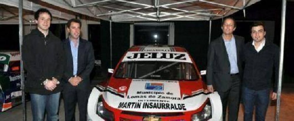 El equipo de automovilismo JP Racing con apoyo municipal