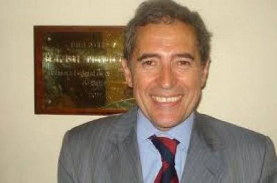 El Consejo de la Magistratura discute una denuncia contra Rabbi Baldi Cabanillas