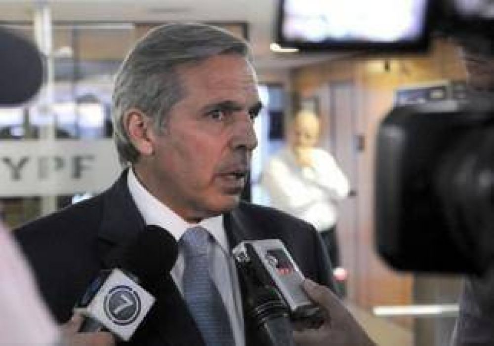 Sapag defendi� la posici�n de los gobernadores en el pacto petrolero 
