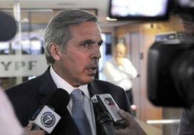 Sapag defendi� la posici�n de los gobernadores en el pacto petrolero 