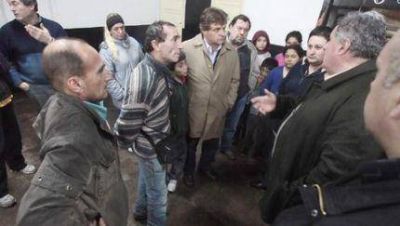 El Intendente Pulti recorri� los puntos inundados en Mar del Plata