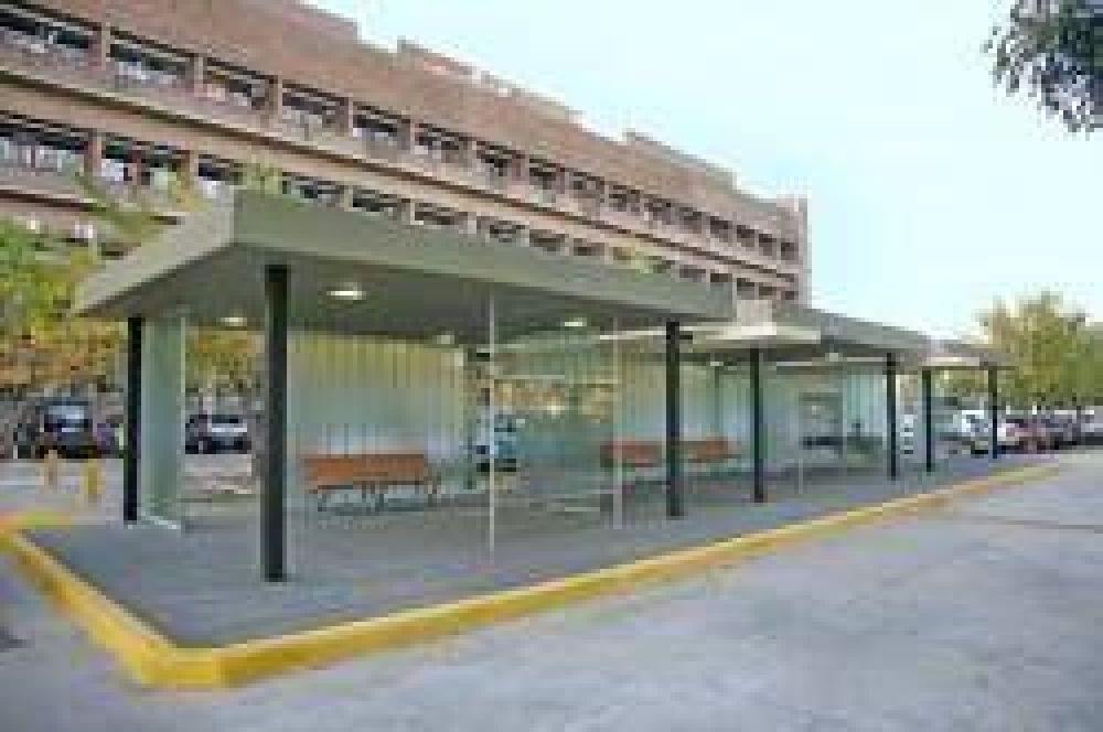 Solicitan la colocaci�n de garitas o aleros en centros de salud