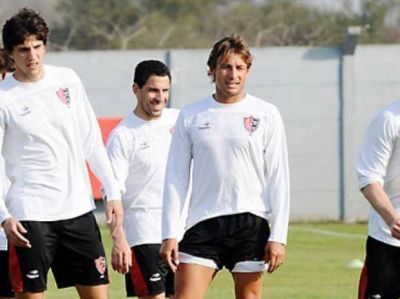 Newell's: Martino prob� con Casco y Ortiz