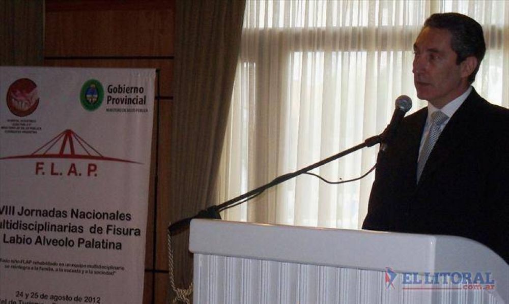 El Ministro de Salud alert� sobre graves complicaciones para adquirir insumos