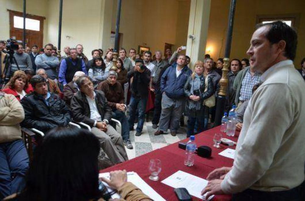 Camau convoc� al trabajo para �generar gesti�n en beneficio de la gente�